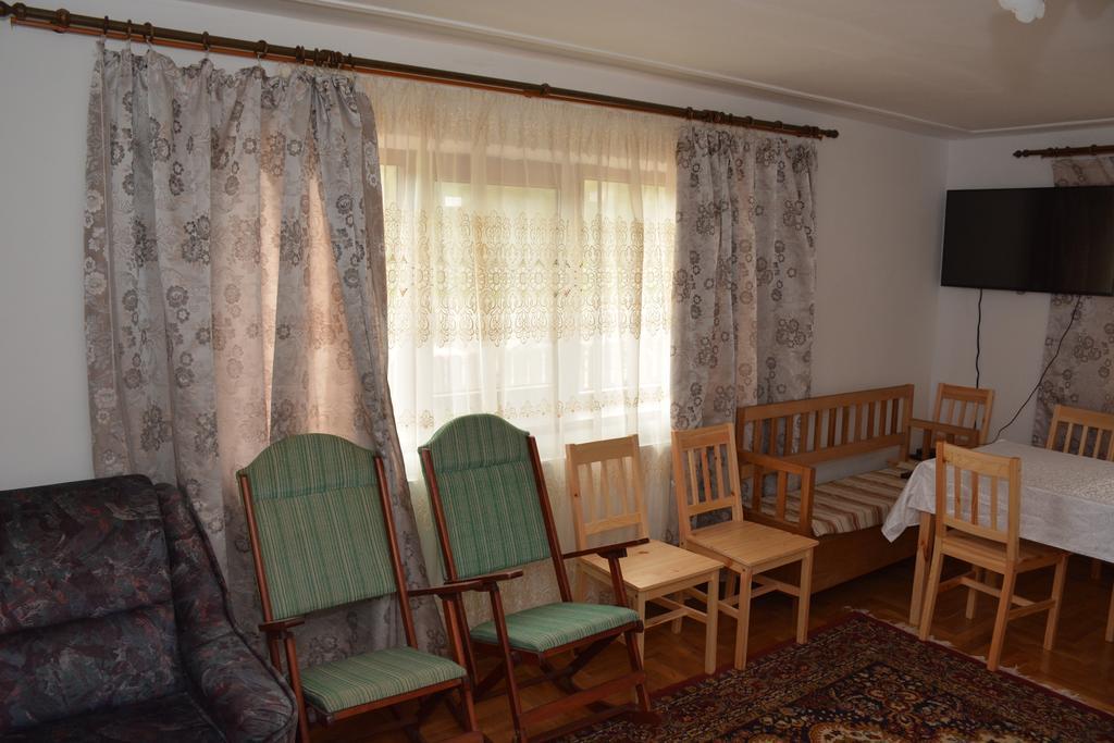 Pensiunea Margareta Sita Buzăului Exteriör bild